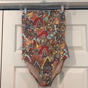 GARNET HILL NWOT Bandeau One-Piece Swimsuit, Small